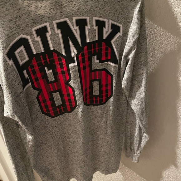PINK LOGO SMALL CAMPUS LONG SLEEVE TEE - Picture 6 of 6
